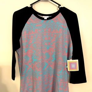 LuLaRoe Randy tee. 3/4 sleeve size medium